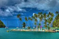 FABULOUS 1 BED APARTMENT IN MARIGOT MARINA, with free Zoetry Hotel access.