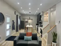 The Huron House -Relaxing getaway just steps away from Lake Huron!