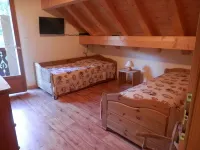 Charming Village Chalet 1100 m - 4 Seasons - Glandon and Croix de Fer Passes