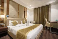 아우레아 바이 더 월플라워 호텔스 Lakhawa Wetland, Lakhawa 주변 호텔