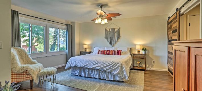 Vernon Condo w/ Deck, Near Appalachian Trail! Ξενοδοχεία στην πόλη Vernon
