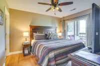 Near Silver Dollar City! Condo with Hot Tub and Lake