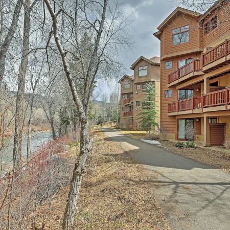 Cozy Avon Retreat w/ Private Deck & Pool Access!