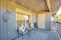Walk to Downtown: Mountain-view Estes Escape - Condos