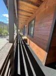 June Lake Villager - Pet friendly