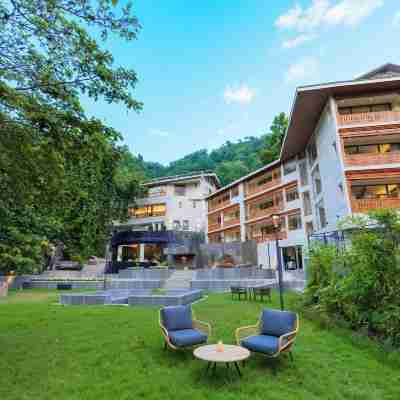 VILEEN Rishikesh - A Wellness Resort by Ganga Kinare Hotel Exterior