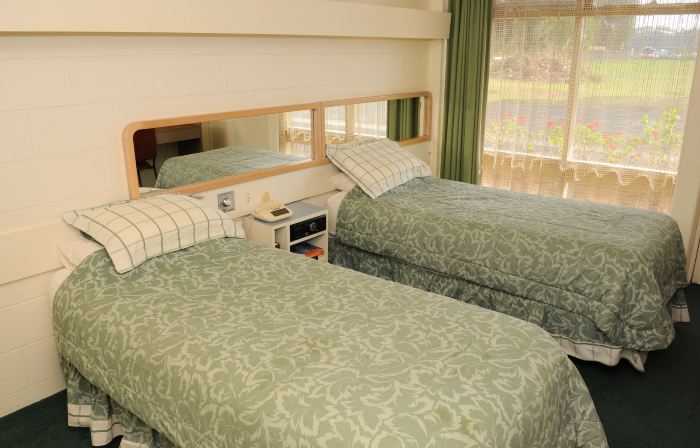 Peninsula Motor Inn