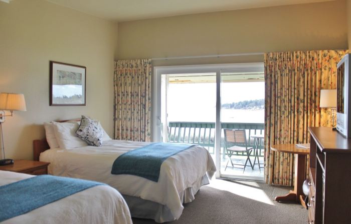 Lopez Islander Resort