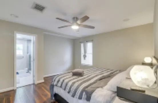 11 Mi to Dtwn: Family Home in Houston!