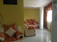 Nakeli Hospedaje - parking