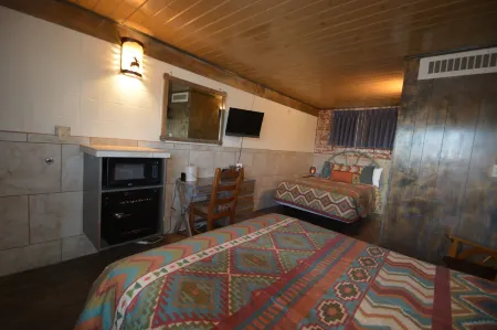 Lariat Motel Отели в г. Хардин