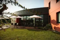 Hotel Eurocentre  Toulouse Nord Hotel a Castelnau-d'Estretefonds