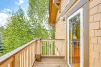 Condo w/ Mtn View < 1 Mi to Steamboat Resort! -  Apartamentos vacacionales