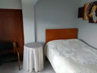 Hotel y Restaurante Los Cambulos โรงแรมใน