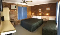 Peter Allen Motor Inn Hotels in Tenterfield