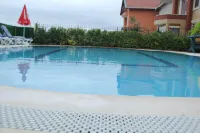 Dikcati Pension - ที่มีสระว่ายน้ำ
