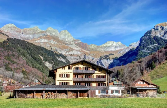 加尼霍斯塔特酒店