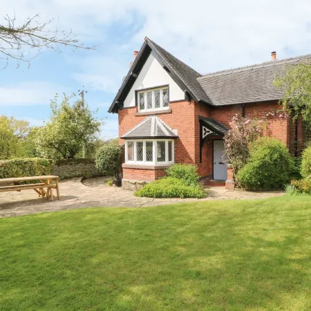 Gun End Cottage Отели в г. Макклсфилд