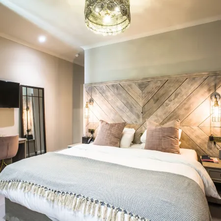 The Lodge Duxford