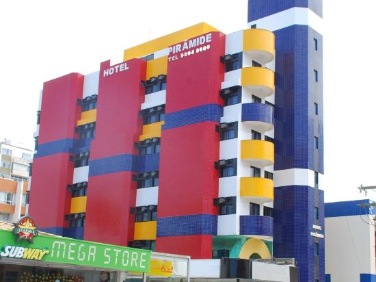 Hotel Piramide Pituba - Rua Pernambuco
