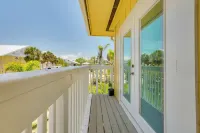 Steps to Shore Sunny Fort Myers Beach Escape! - Homestays