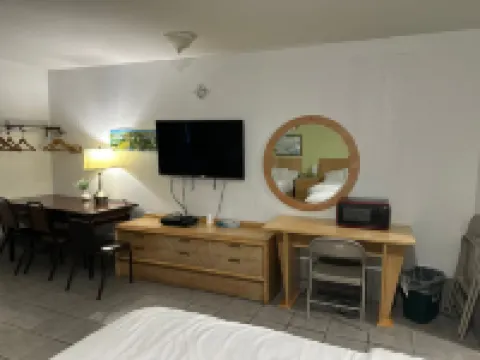 Tides Inn at Stehli Beach Hotels in Glen Cove