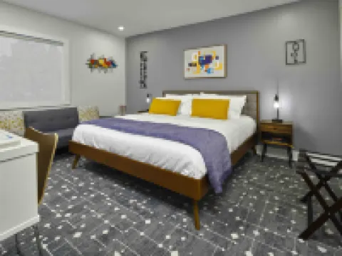 New South Motor Inn Hotels in Madison