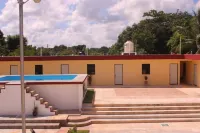 Hotel la Piramide Izamal - piscina