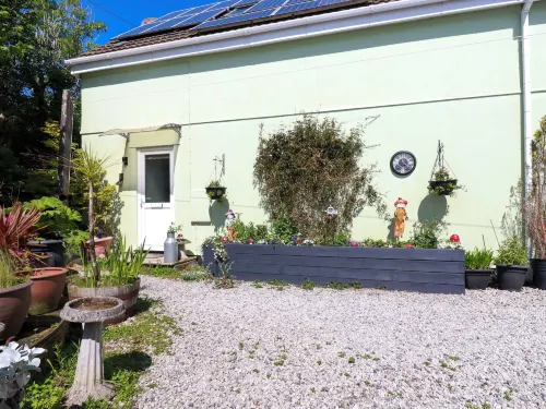 Sunnyvale Hotels in Treverbyn