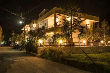 薩瓦斯客房酒店