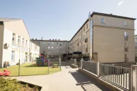 ShortStayPoland Apartamentowa B180 Отели в г. Урсус