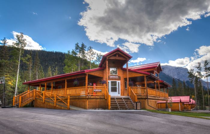 Jasper East Cabins