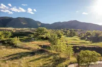 Golden Cottage Near Red Rocks and School of Mines! - spa