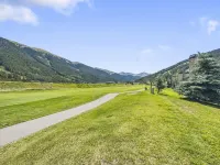 Private Dog Friendly Home Boasts Incredible Views - WD25