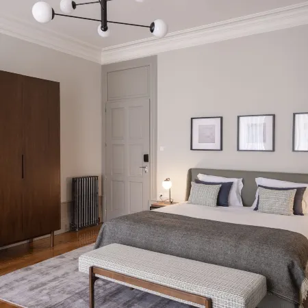 Gallery Townhouse & Apartments