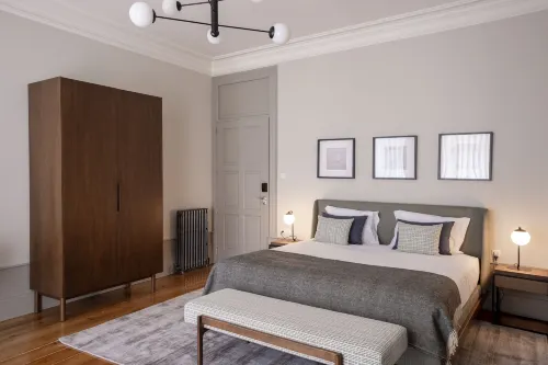 Gallery Townhouse & Apartments - Airport Shuttle