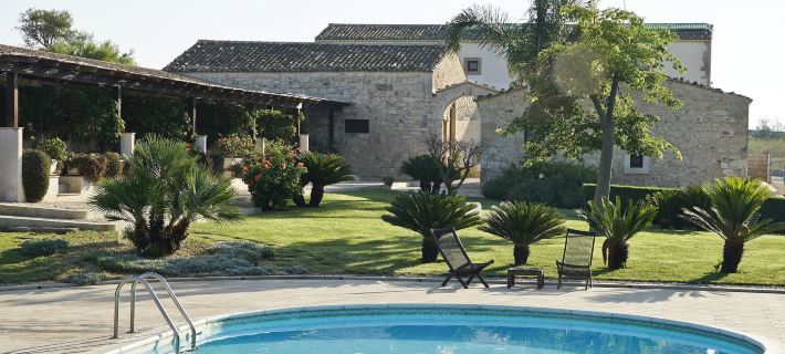 Torre Dantona Country Suites モーディカのホテル