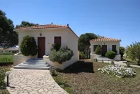 Gaea Gardens Studios & Villas - 3 tähden