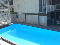 Shoreline Resort Condominiums فنادق في بينتيكتون