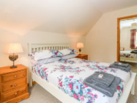 Riverbank House Hotels in Roybridge