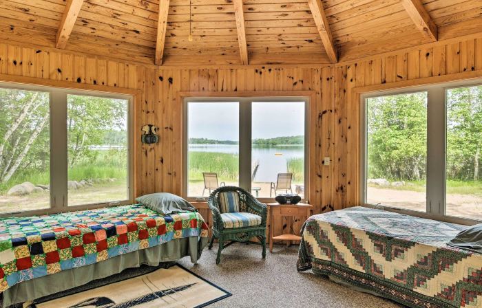 Rustic Cozy Cabin on Island Lake w/ Fire Pit, Dock