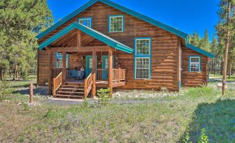 6 Mi to Turquoise Lake: Retreat w/ Covered Deck! - Housity