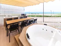 Wharf&CO. Hotels in Himi