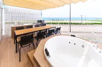 Wharf&Co. 히미 글램핑 리조트