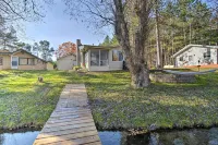 Riverfront Grayling Retreat w/ Fire Pit & Dock! - Homestays