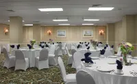 Beach Cove Resort - breakfast