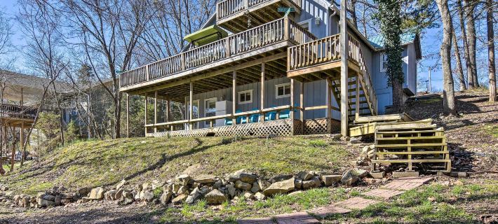 Lakefront Table Rock Getaway w/ Private Swim Dock! Hotels in Barry County