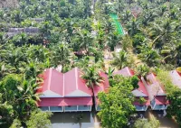 Nghenh Xuan Farm - WellSpring Farm Hotels near Coconut Dao Relics