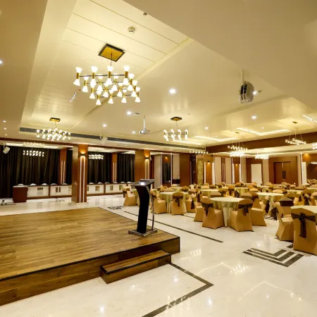 AJ Grand Hotel