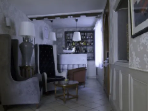 Hôtel de La Banniere de France Hotels in Laon